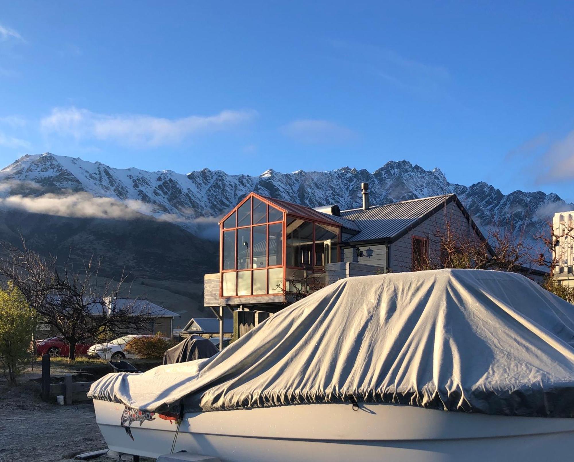 Visitor Room Self Check-In Queenstown Exterior foto